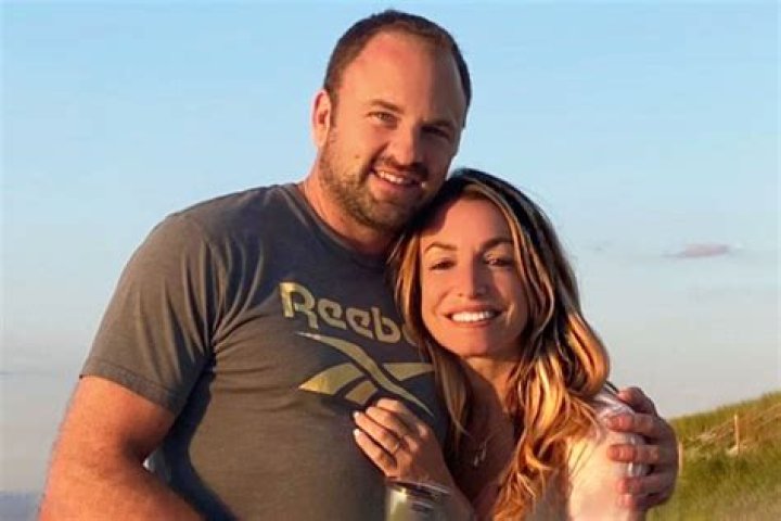 Who is Karen Baldwin Dating Now?