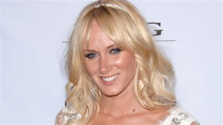 Who is Kimberly Stewart Dating Now