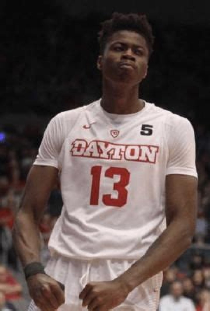 Who is Kostas Antetokounmpo Dating Now