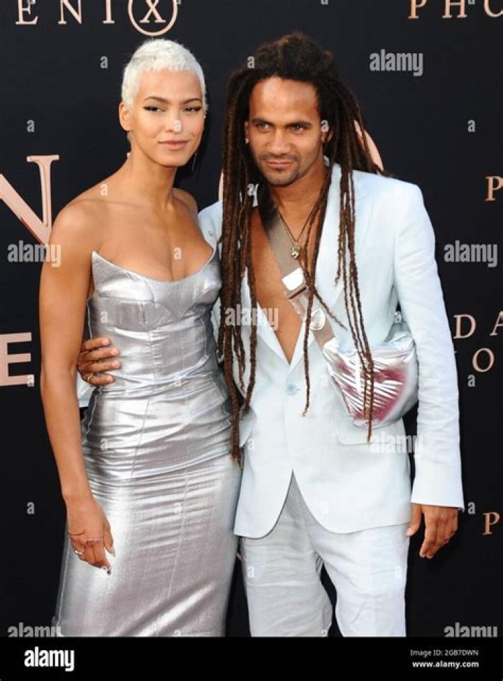 Who is Kota Eberhardt Dating Now?