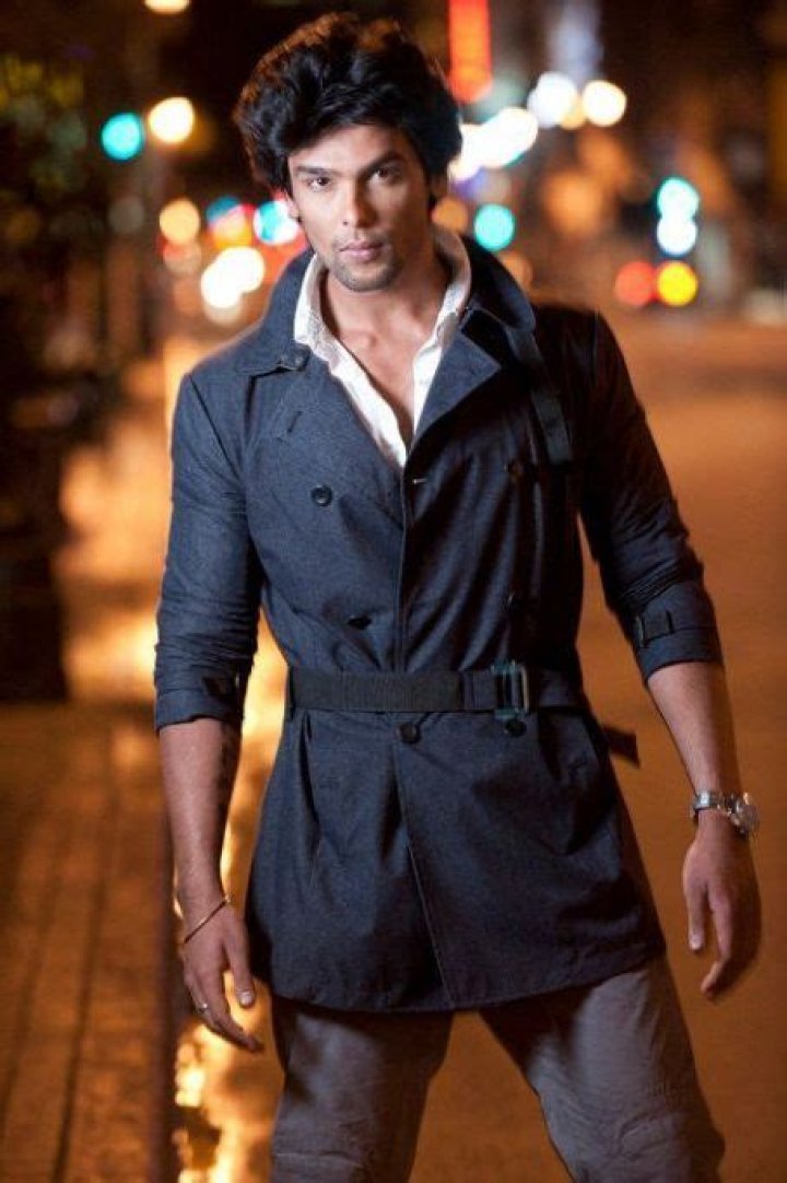 Who is Kushal Tandon Dating Now