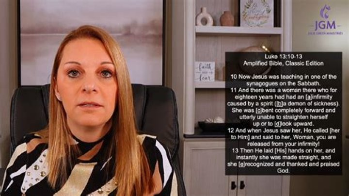 Who is LanasStuff Dating Now?