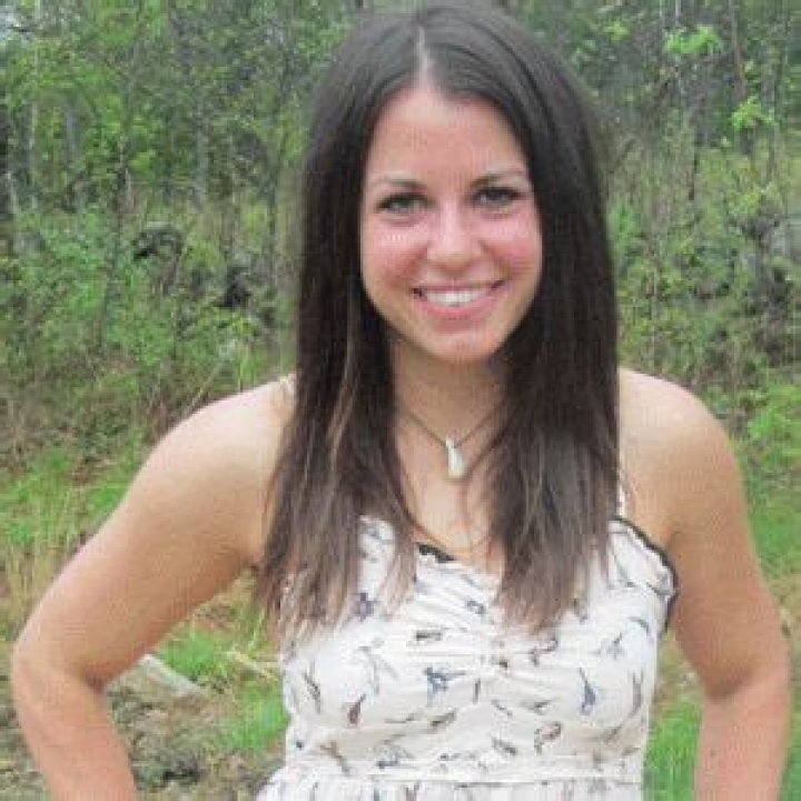 Who is Laura Zerra Dating Now