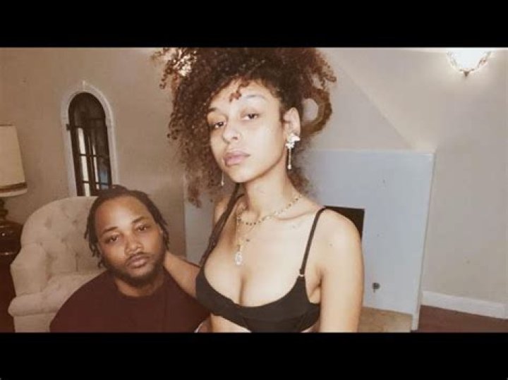 Who is Leon Thomas III Dating Now