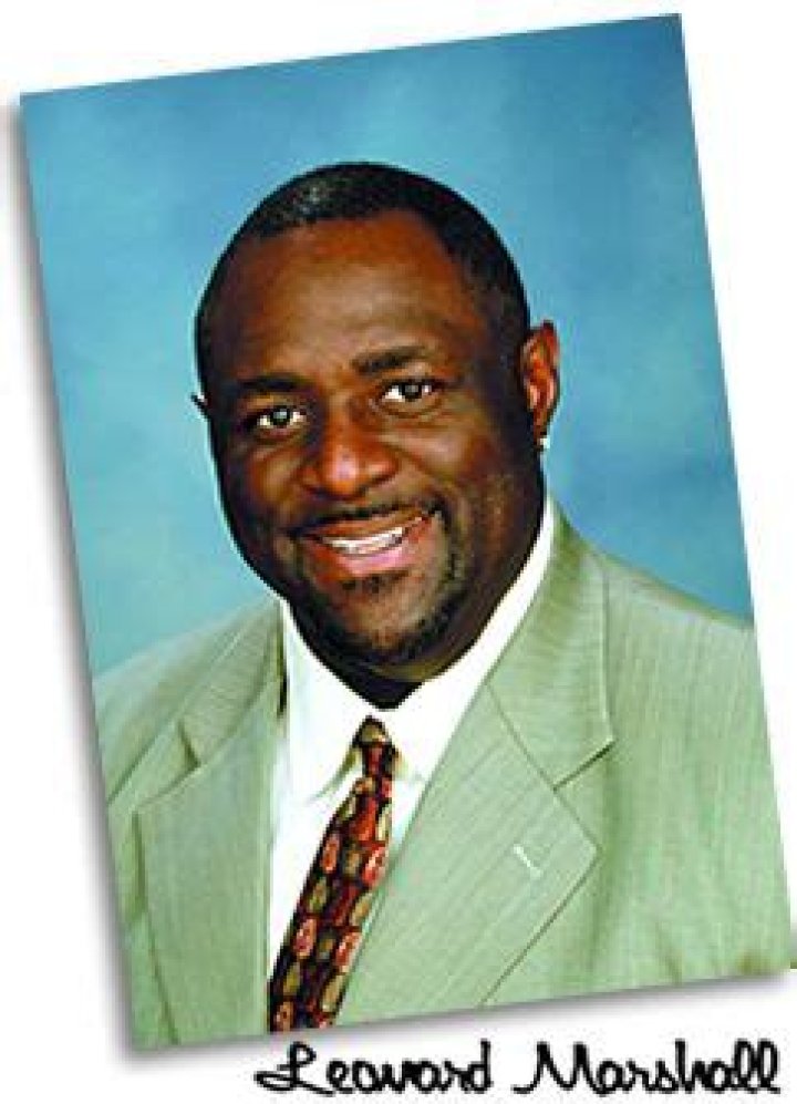 Who is Leonard Marshall Dating Now
