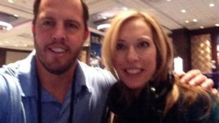 Who is Linda Cohn Dating Now?