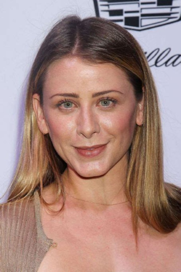 Who is Lo Bosworth Dating Now