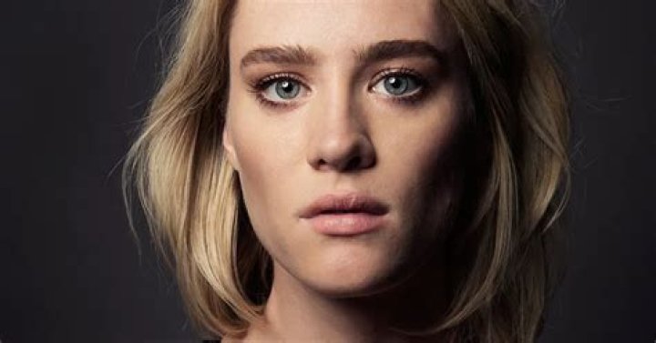 Who is Mackenzie Davis Dating Now