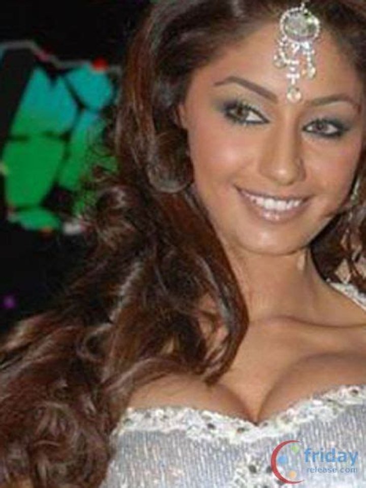 Who is Mahek Chahal Dating Now?
