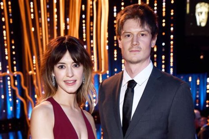 Who is Mary-Charles Jones Dating Now?