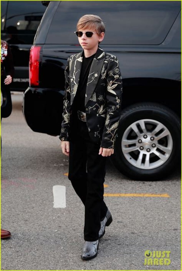 Who is Mason Ramsey Dating Now