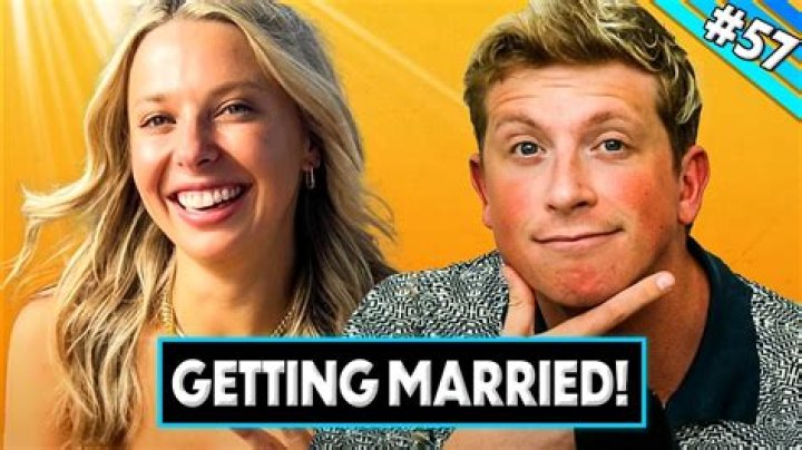 Who is Matt King Dating Now