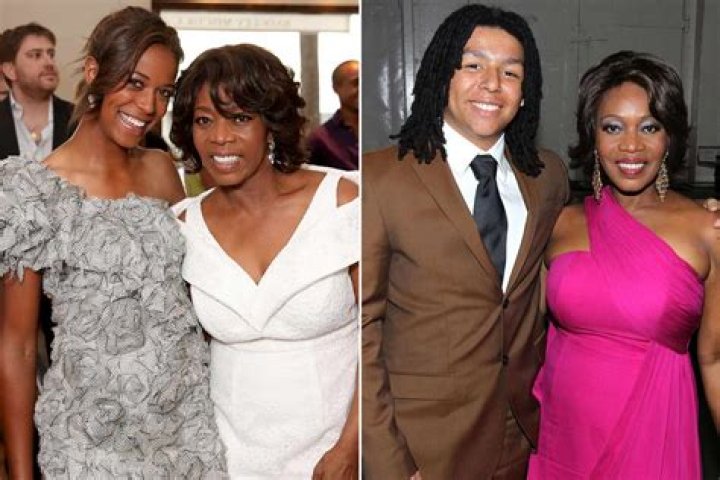 Who is Mavis Spencer Dating Now?