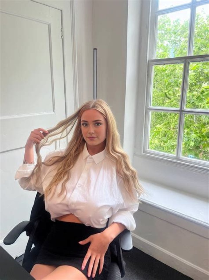 Who is Melinna Mills Dating Now?