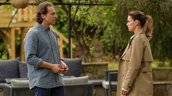 Who is Metin Akdulger Dating Now