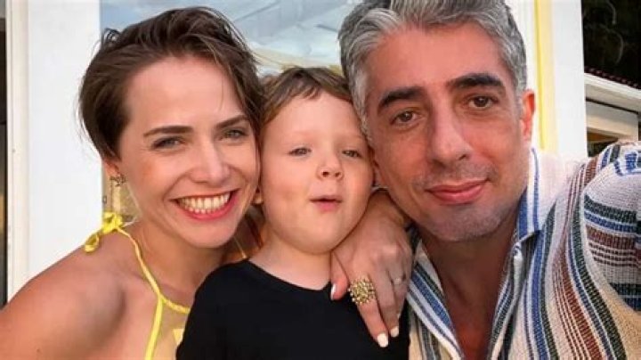 Who is Michel Melamed Dating Now?