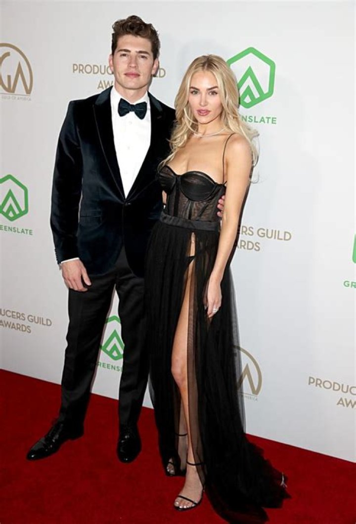 Who is Michelle Platti Dating Now?