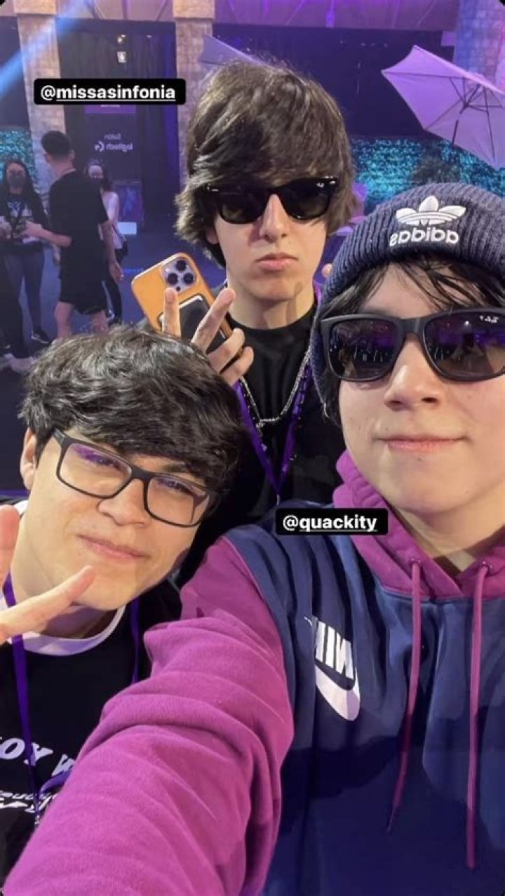 Who is MissaSinfonia Dating Now?