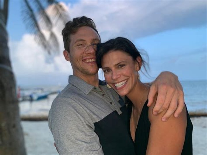 Who is Monique Carrillo Dating Now