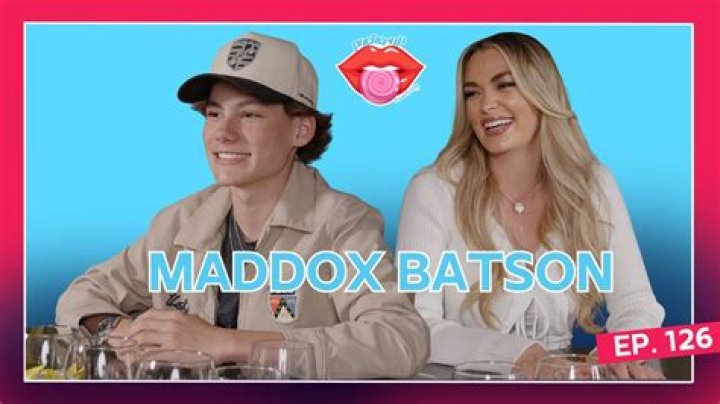 Who is Nadia Batson Dating Now