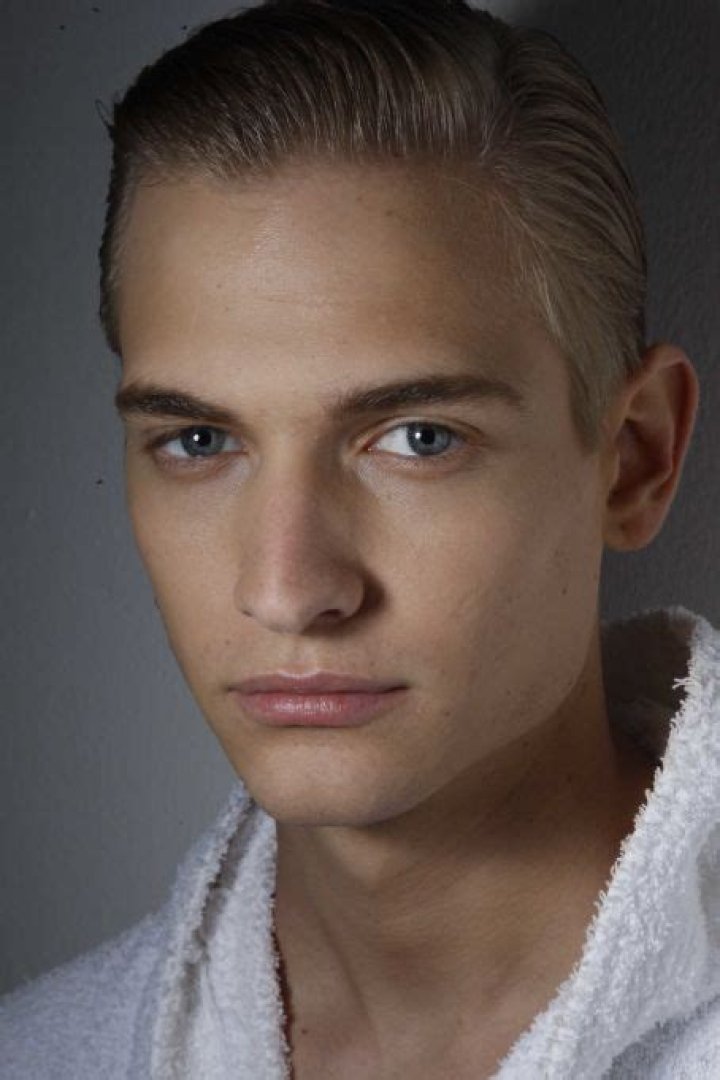 Who is Nick Snider Dating Now