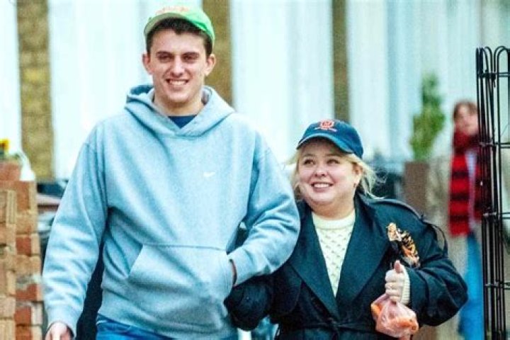 Who is Nicola Walker Dating Now?