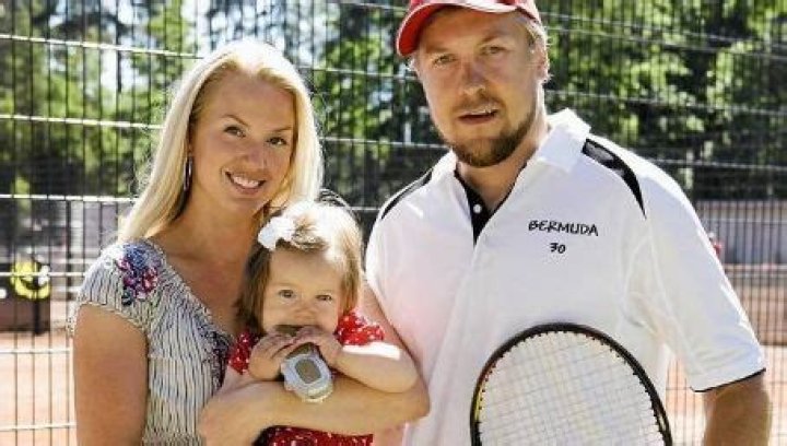 Who is Niklas Hagman Dating Now?