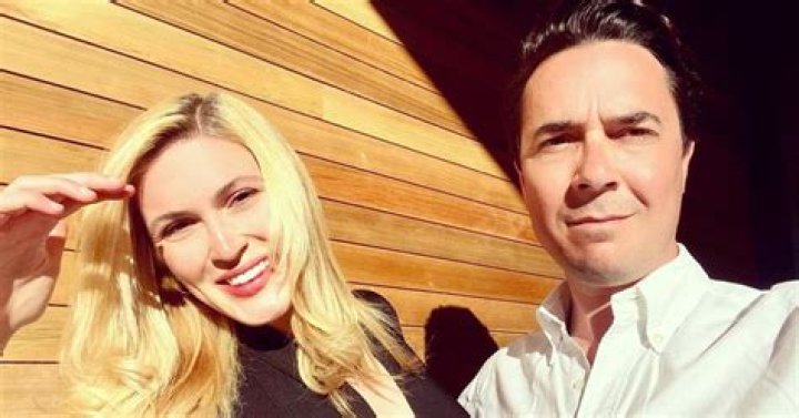 Who is Olivia Nuzzi Dating Now