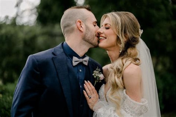 Who is Patty Larkin Dating Now