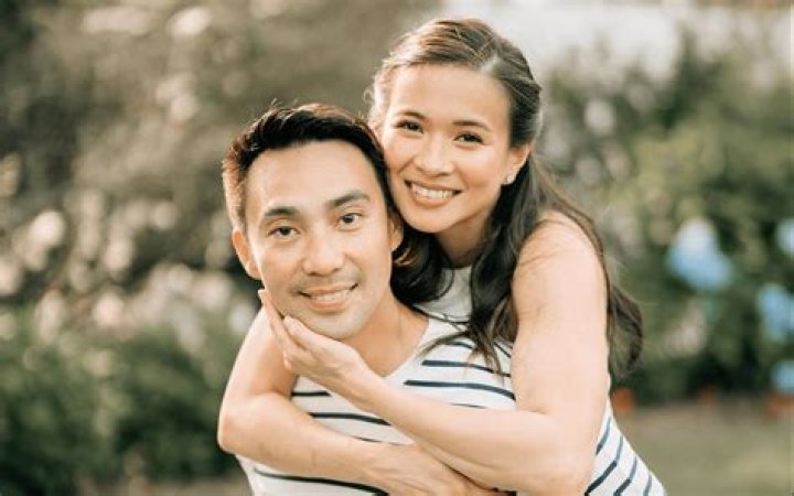 Who is Philip Adams Dating Now