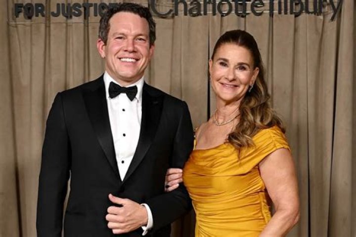 Who is Philip Martin Brown Dating Now?