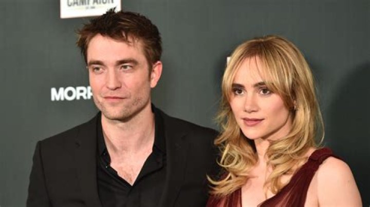 Who is Robert Pattinson Dating Now?