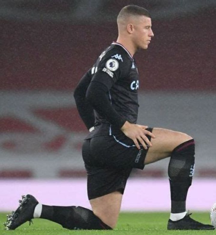 Who is Ross Barkley Dating Now?