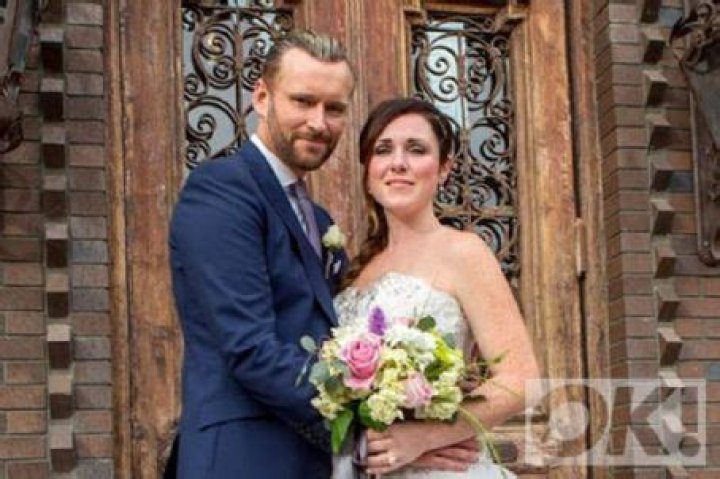 Who is Sandi Thom Dating Now