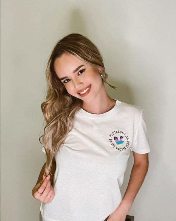 Who is Sarai Meza Dating Now?