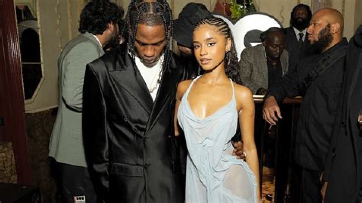 Who is Scott Travis Dating Now