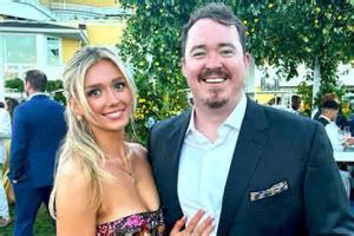 Who is Shane Mosley Dating Now