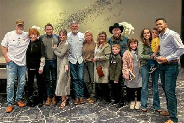 Who is Shelby James Leger Dating Now