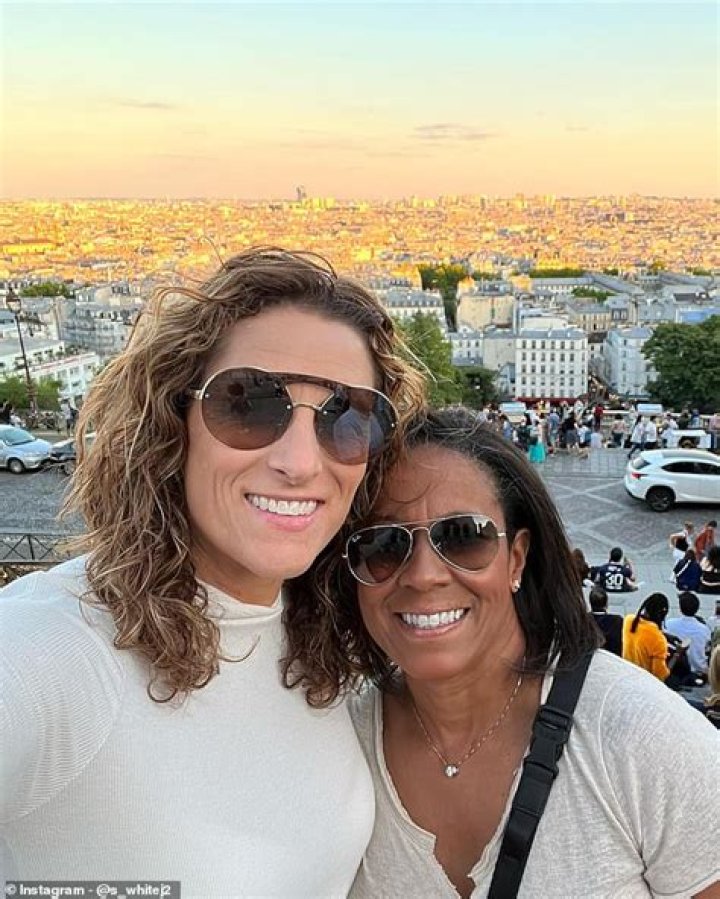 Who is Stephanie Gilmore Dating Now