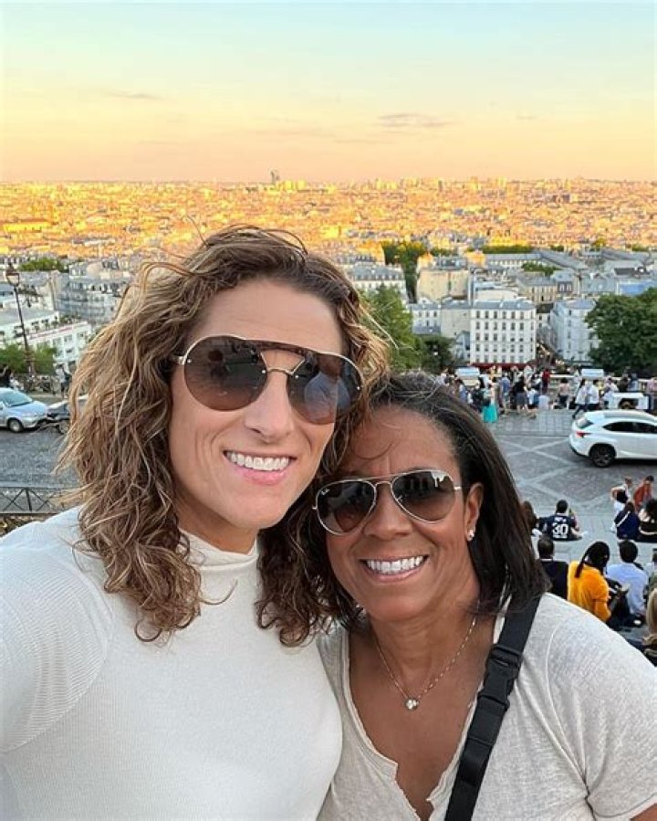 Who is Stephanie Marie Dating Now?