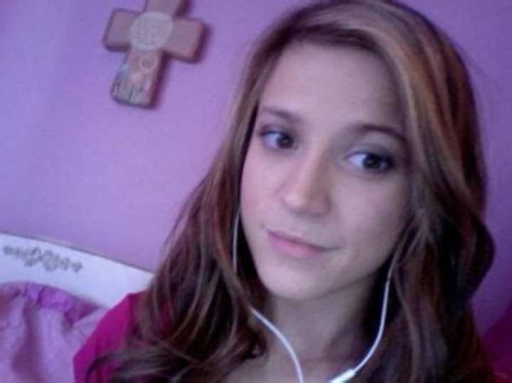 Who is Taylor Ware Dating Now?