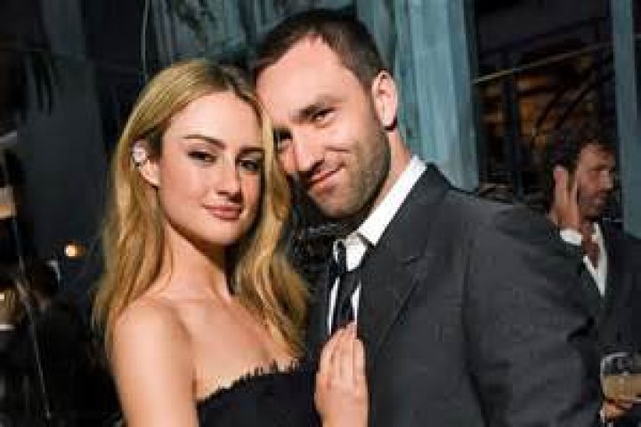 Who is Tim Van Patten Dating Now?