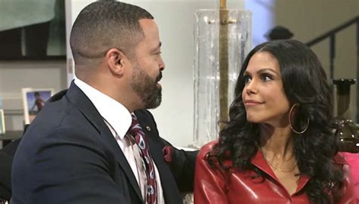 Who is Timon Kyle Durrett Dating Now