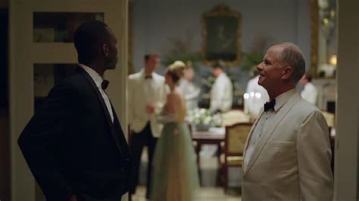 Who is Tom Virtue Dating Now?