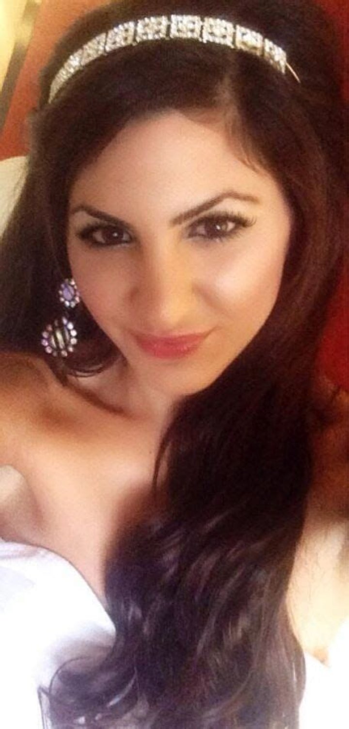 Who is Victoria Rafaeli Dating Now?