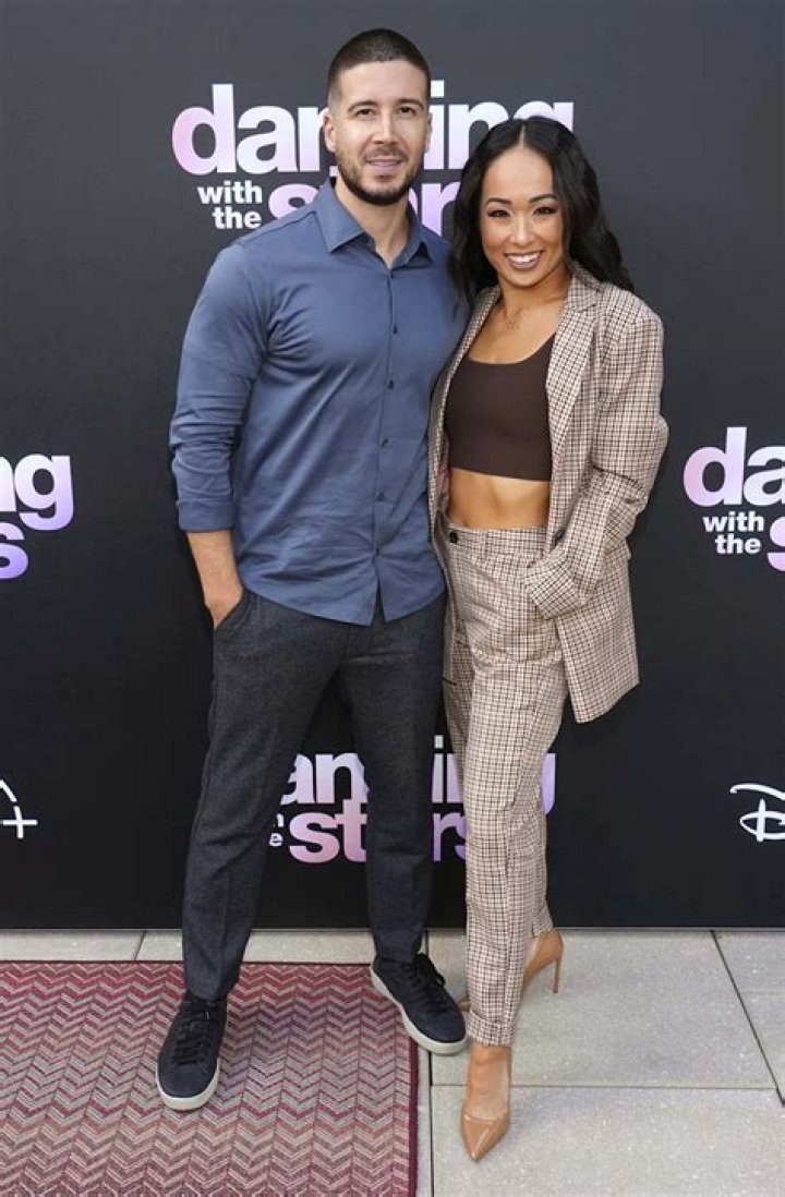 Who is Vinny Ohh Dating Now?