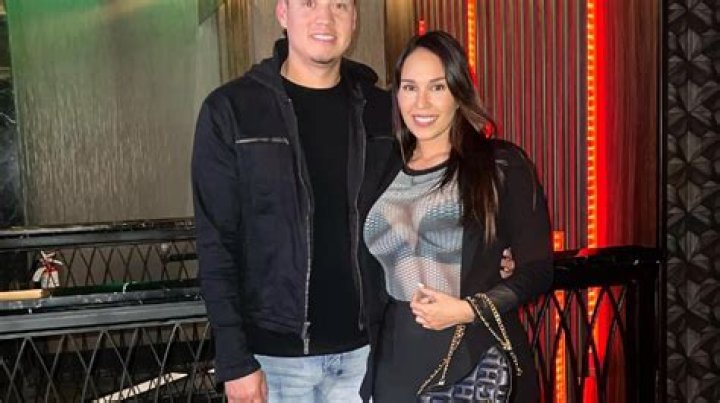 Who is Wilmer Flores Dating Now